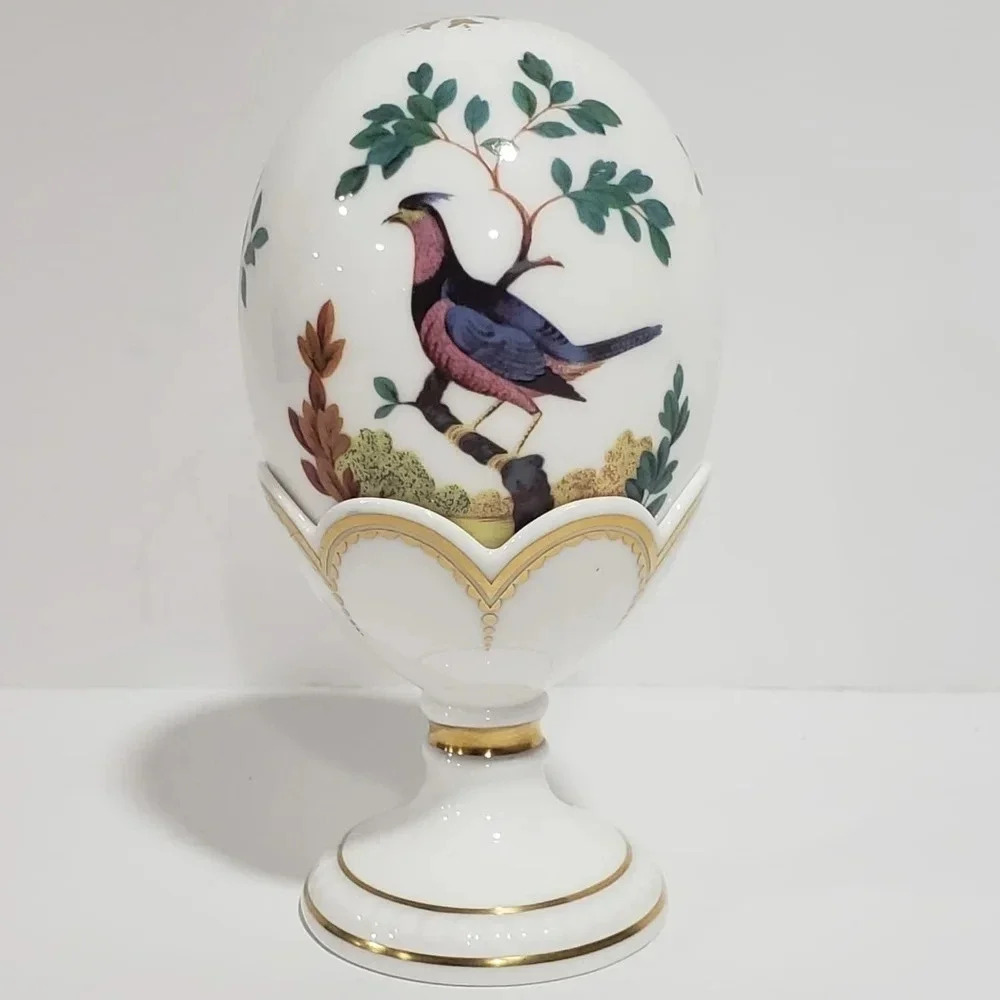 Minton Egg Figurine-Royal Dolton Replica